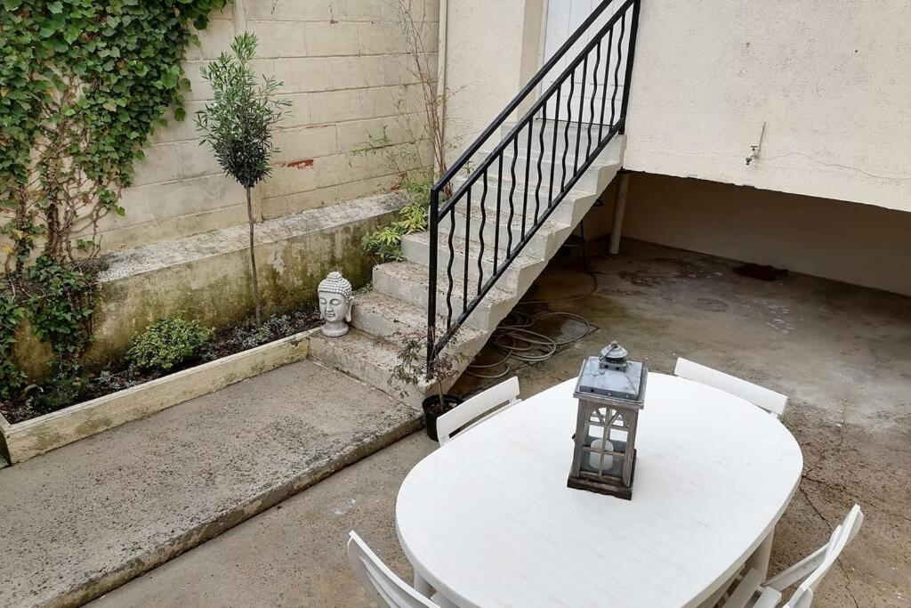 샤르트르 Les Etapes Chartraines Parking Wifi Jaccuzi 아파트 외부 사진